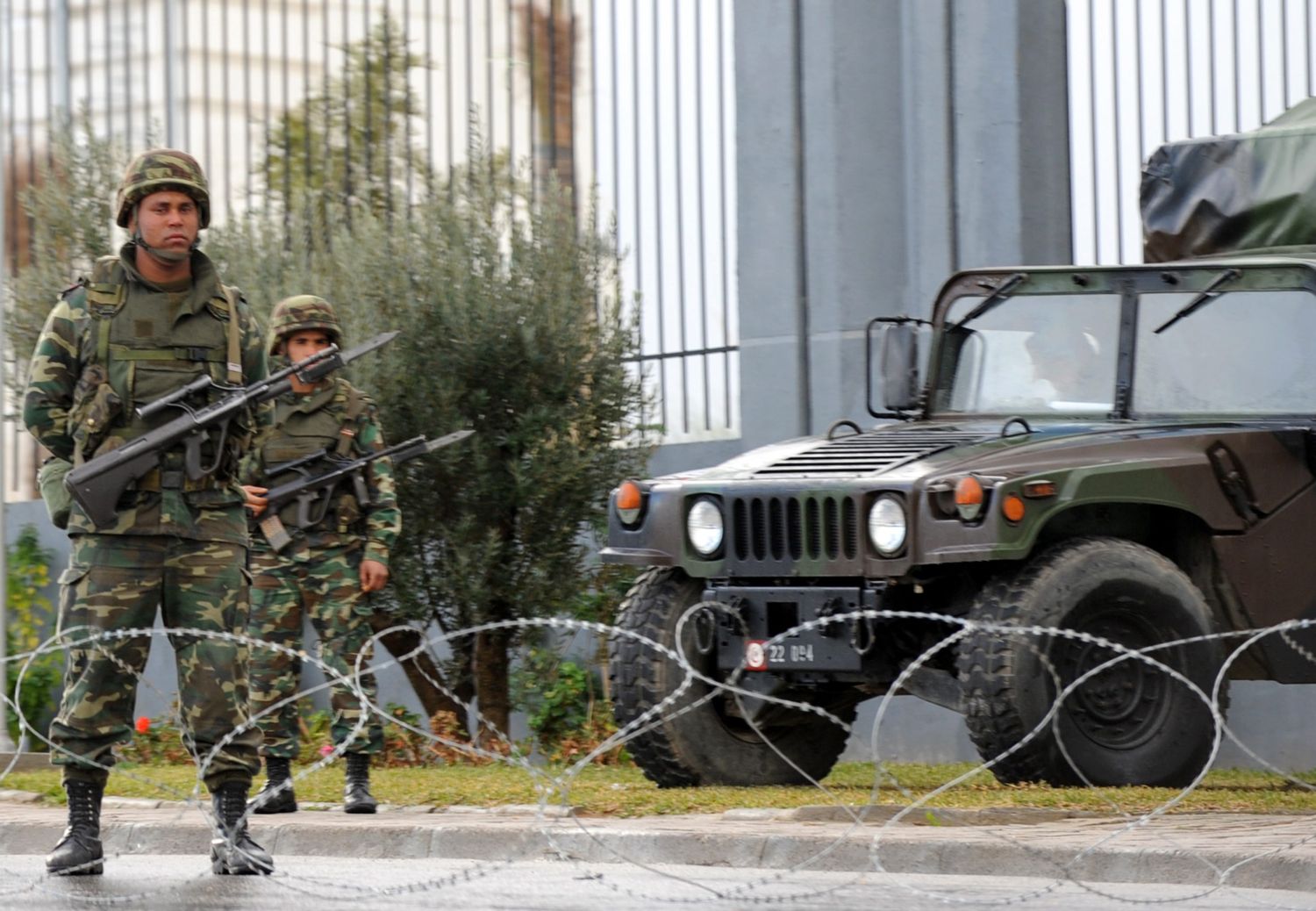 Засилиха охраната пред посолството на САЩ в Тунис