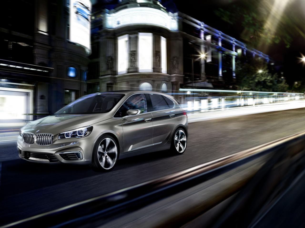 BMW разкри концепцията Active Tourer (видео)