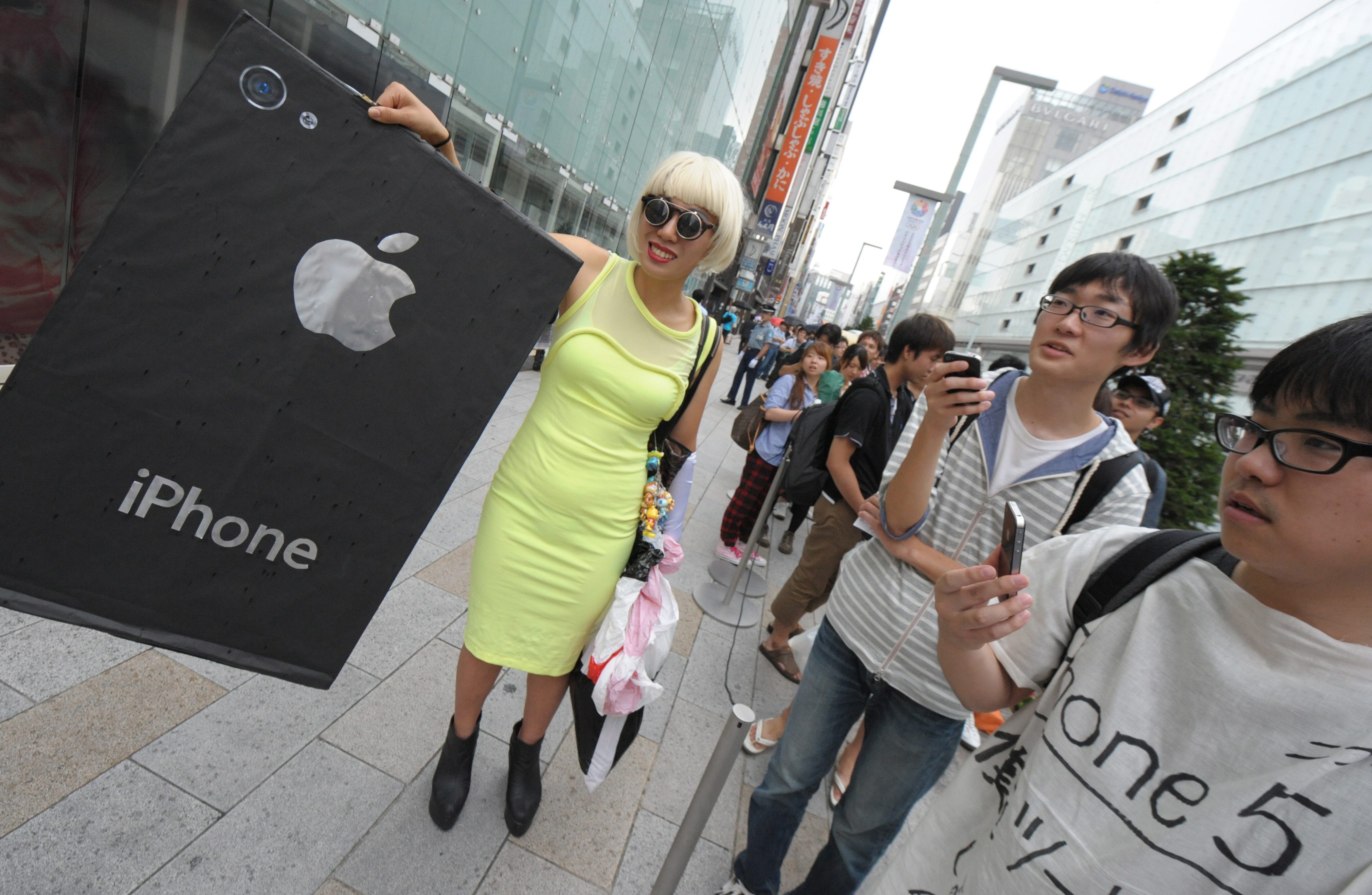 Стартът на iPhone 5 в Япония