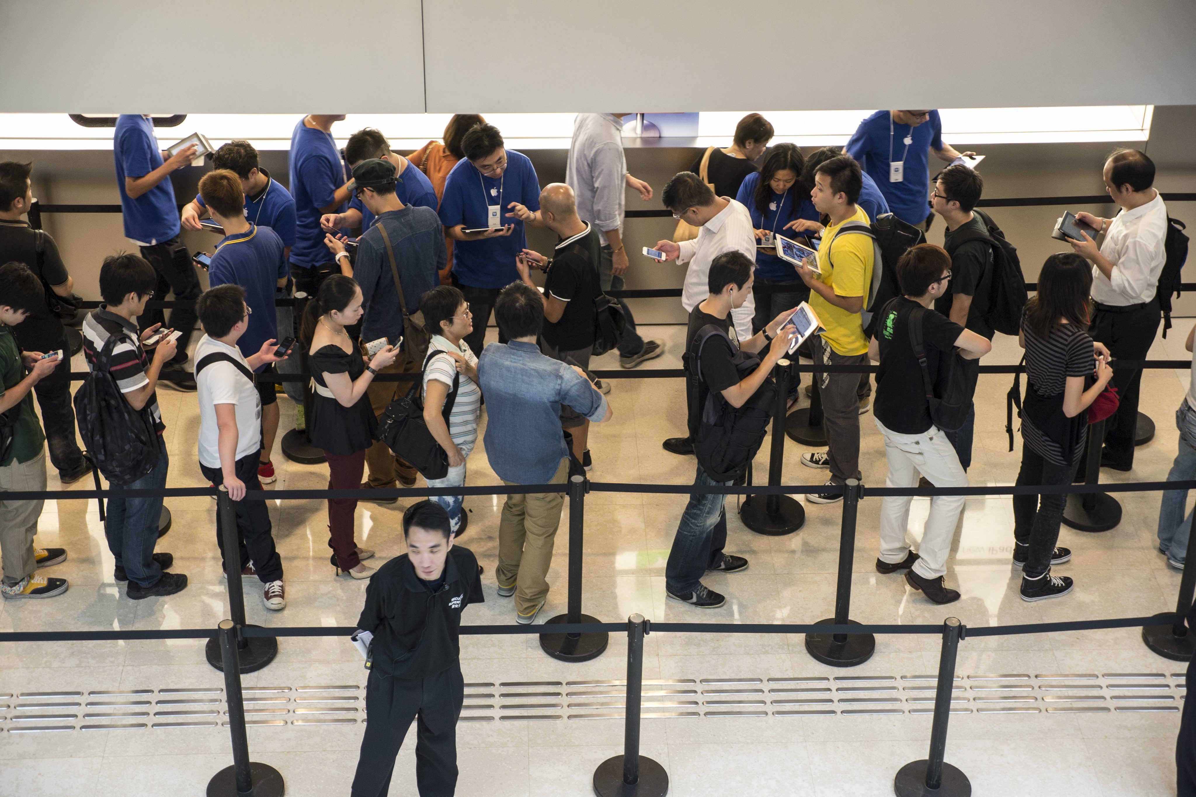 Стартът на iPhone 5 в Хонконг