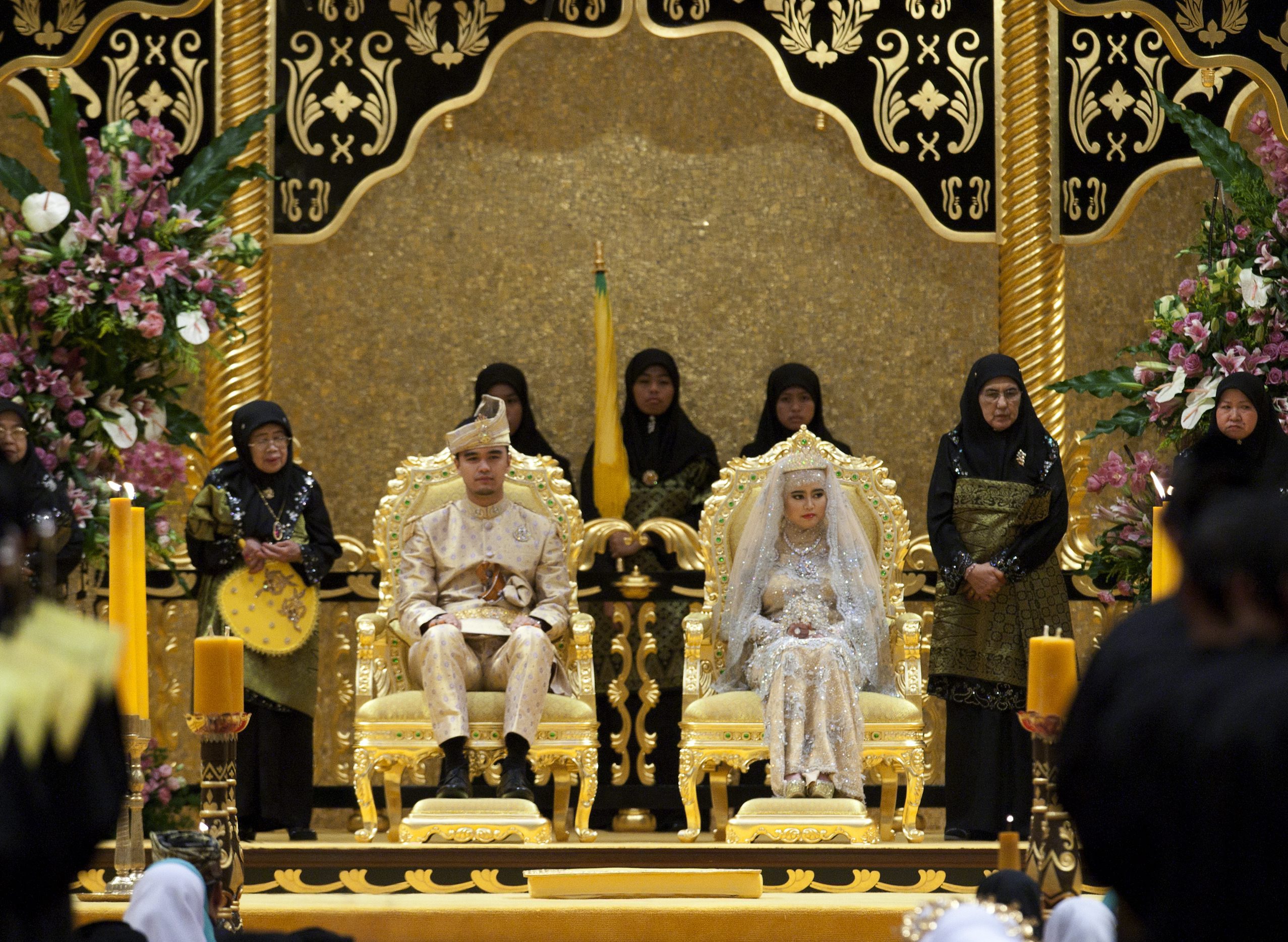 Пищна кралска сватба в Бруней