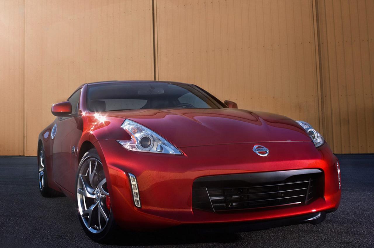 Nissan разкри фейслифта на 370Z