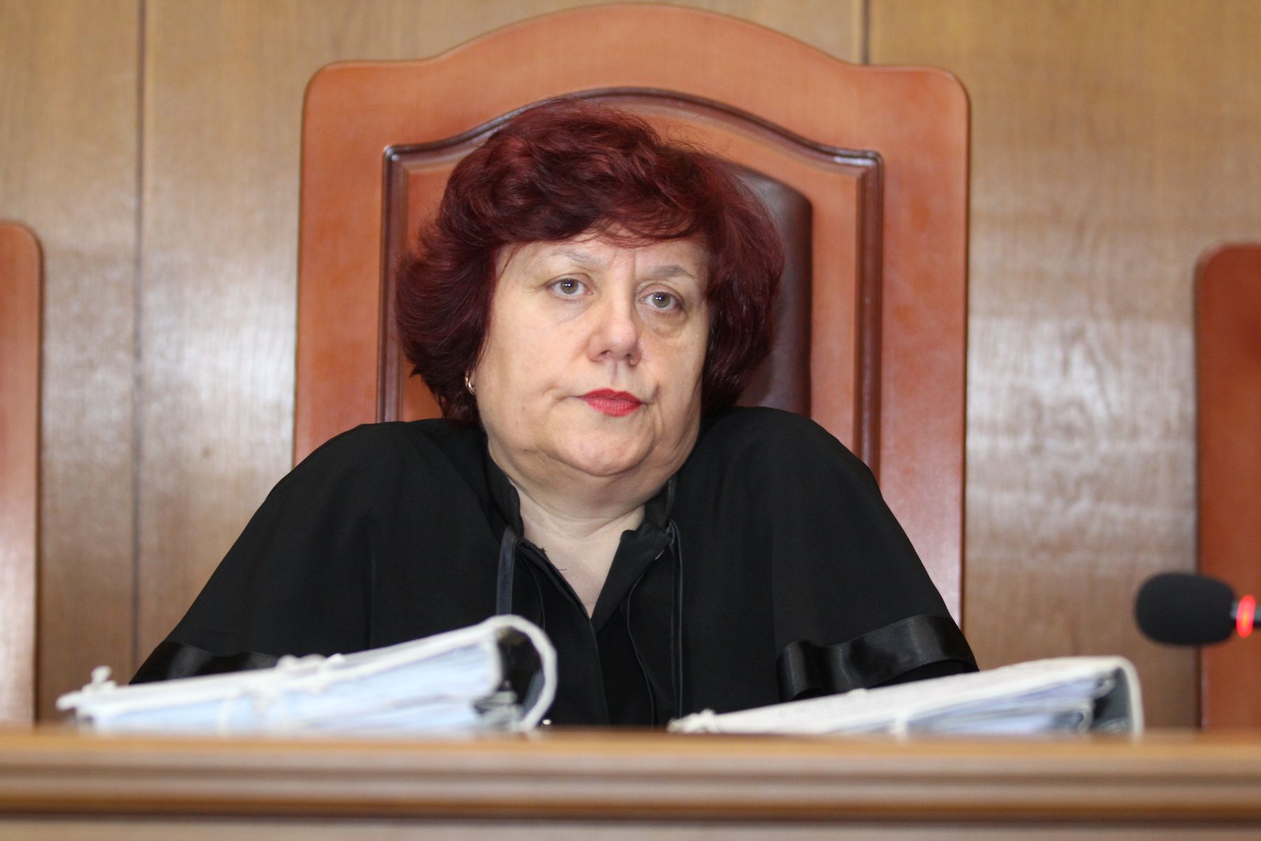 Съдията по делото Ивета Парпулова не наложи наказание на закъснелия ...