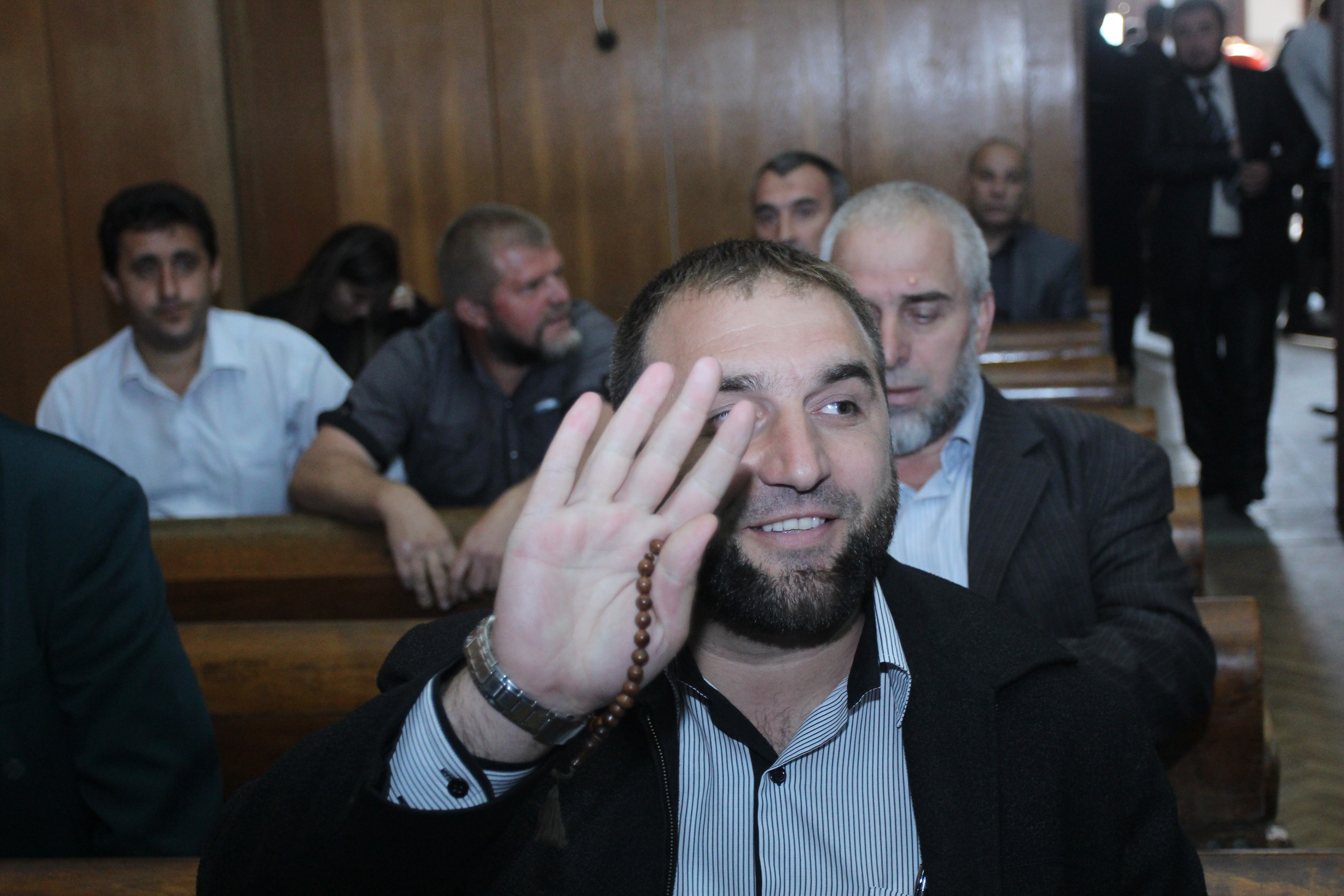 Таен свидетел след 4 ч. разпит: Имами призоваваха за джихад