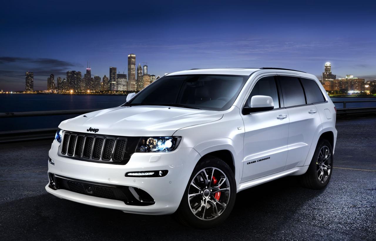 Американски полъх в Париж - Grand Cherokee SRT8