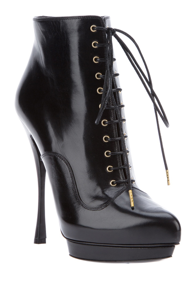 Alexander McQueen, 950 евро