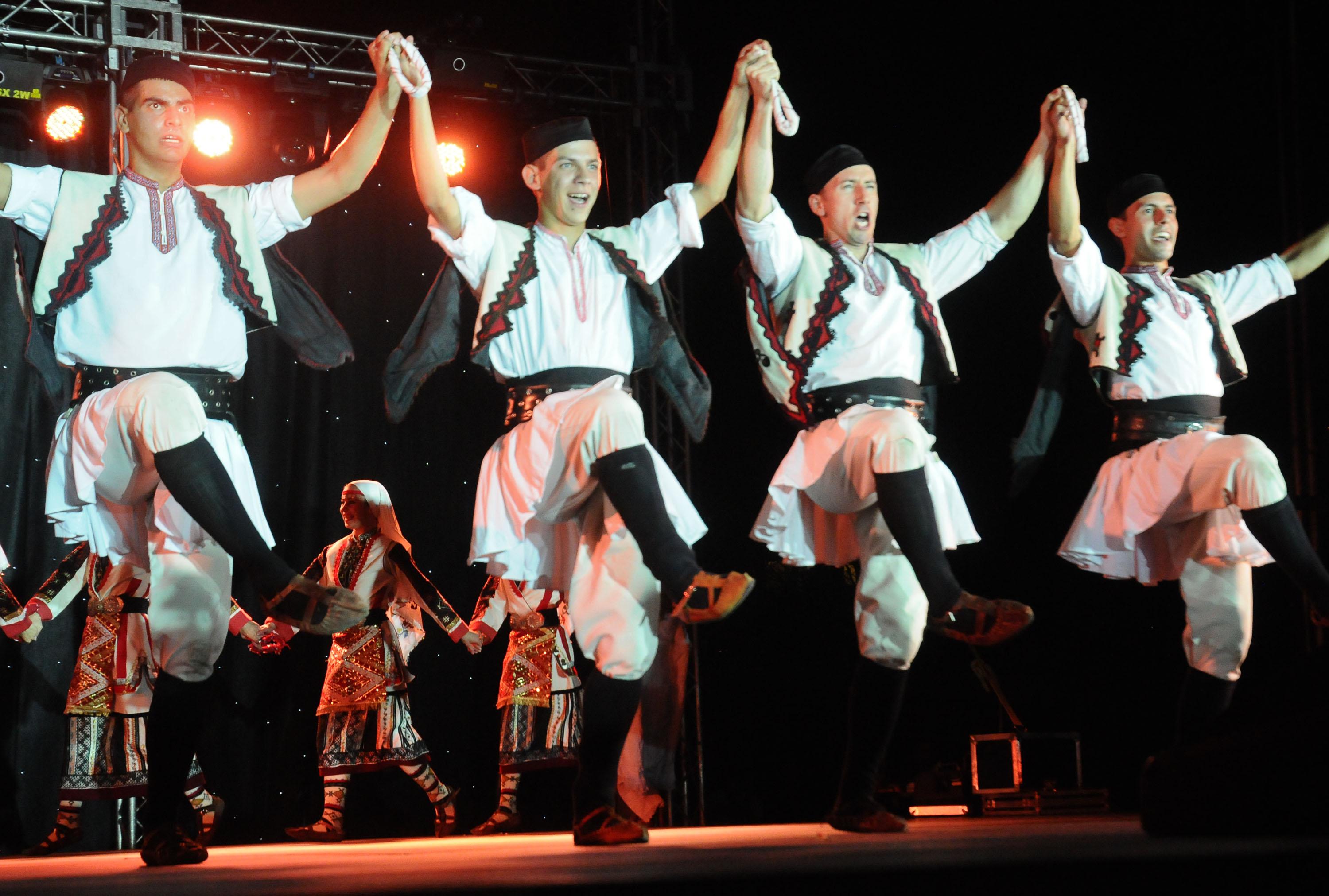 Българските народни танци предпазват от тежки заболявания