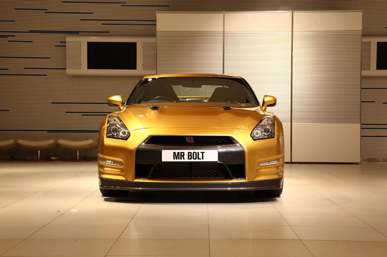 Юсеин Болт “тръгва за златото” с Nissan GT-R