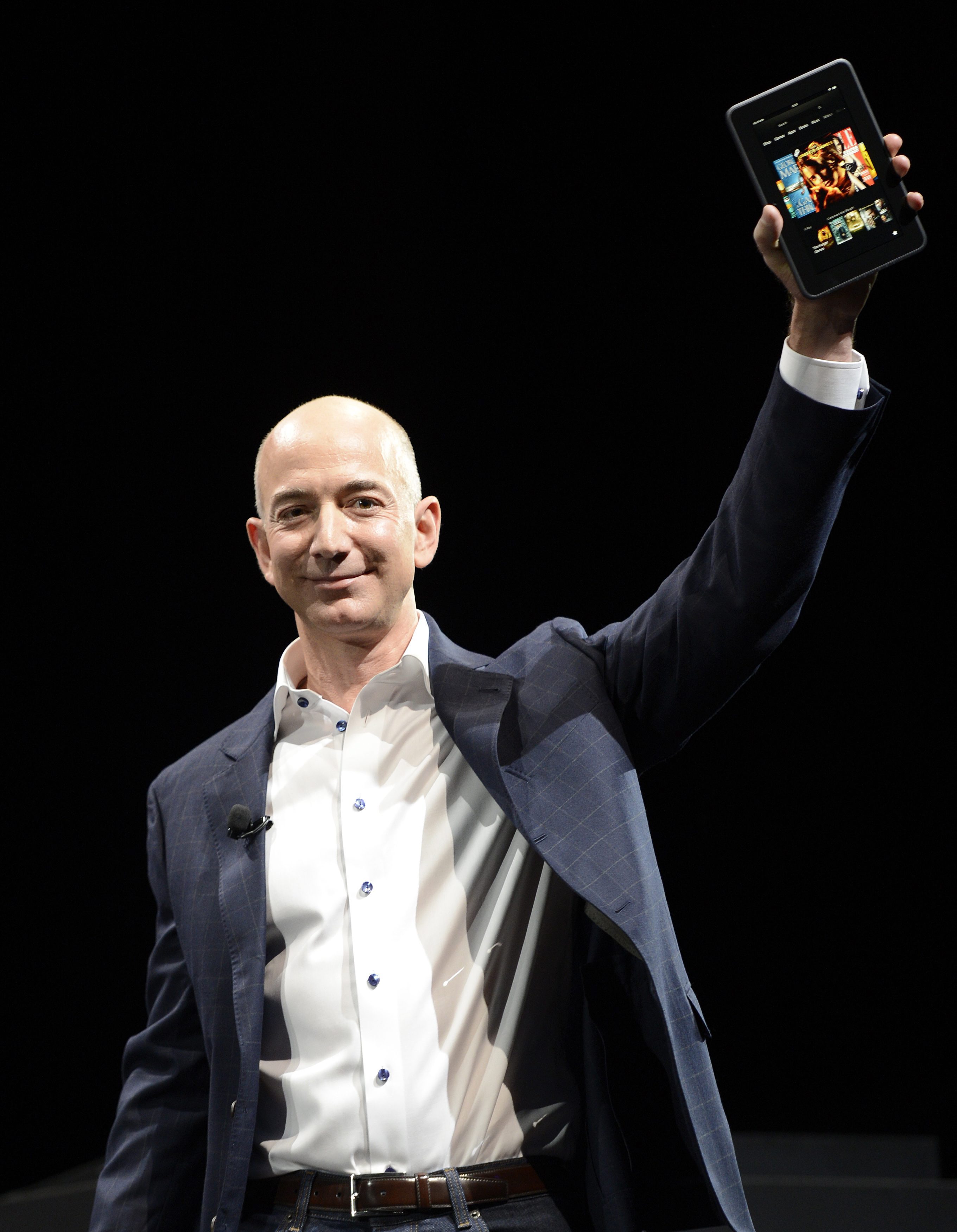 Amazon не печели от продажбите на Kindle