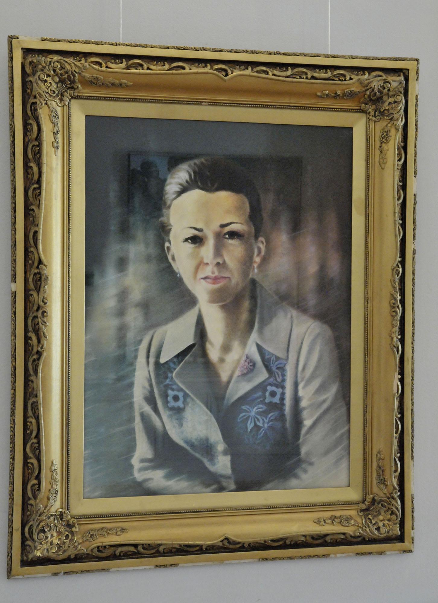Портрет на дъщерята на Тодор Живков от Йордан Манчев