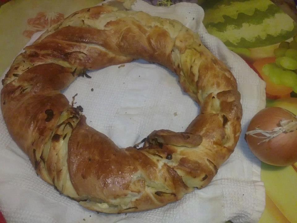 Усуканица с лук от рецептите на Йоли