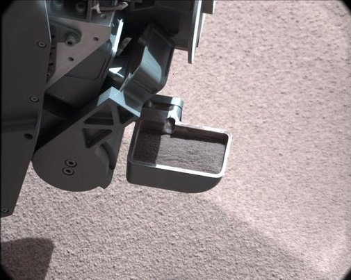 ”Кюриосити” взима проба от марсианската почва