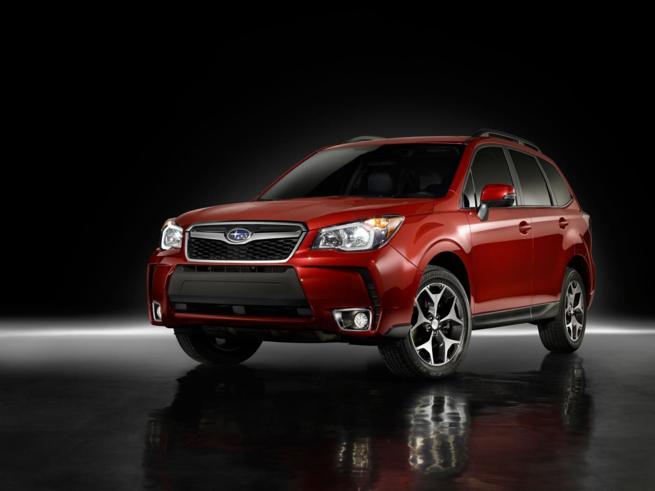 Subaru ”построи” новия Forester на сцена в Токио (видео)