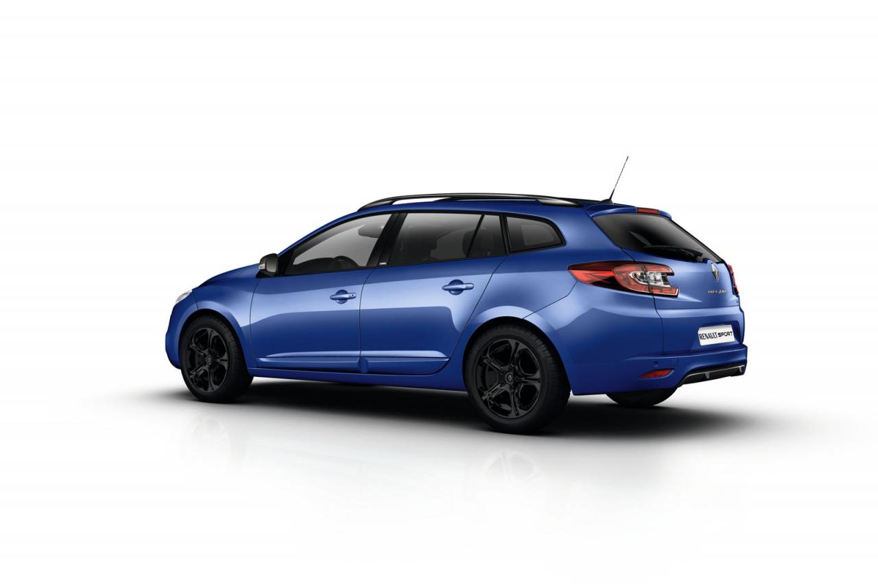 Renault пуска ”горещо” комби