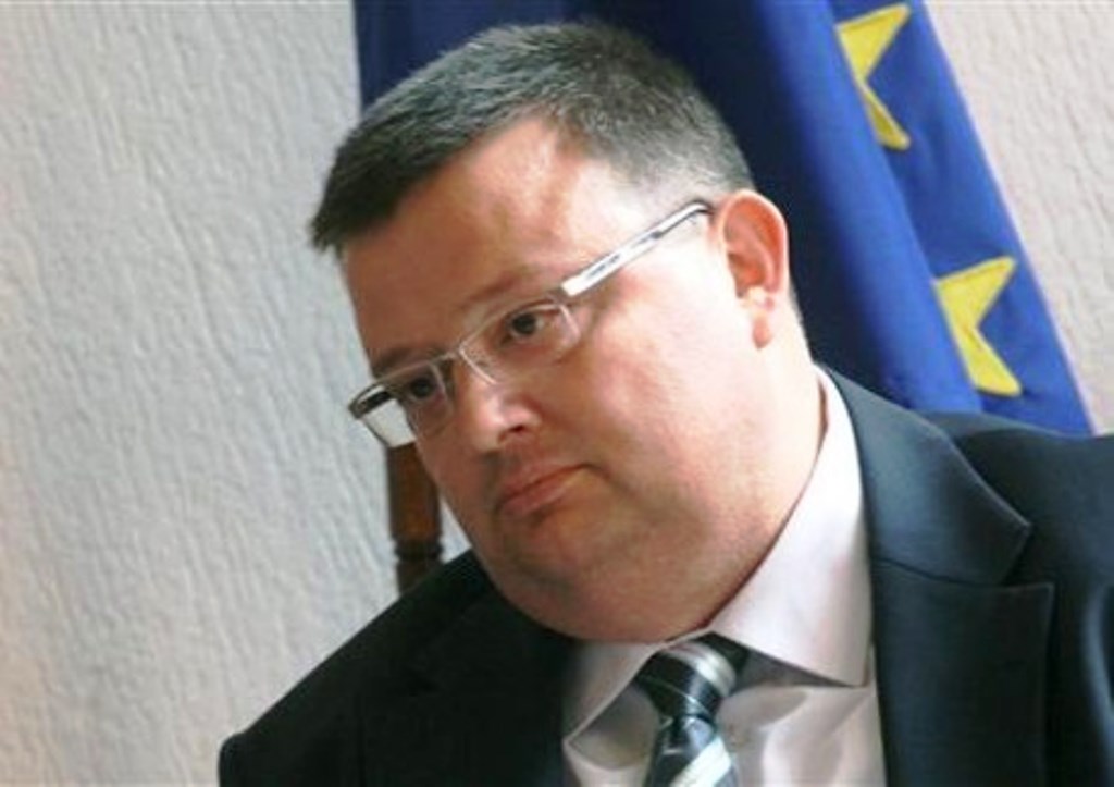 Сотир Цацаров потвърди, че апелативният прокурор на София е подал оставка заради делото ”САПАРД”