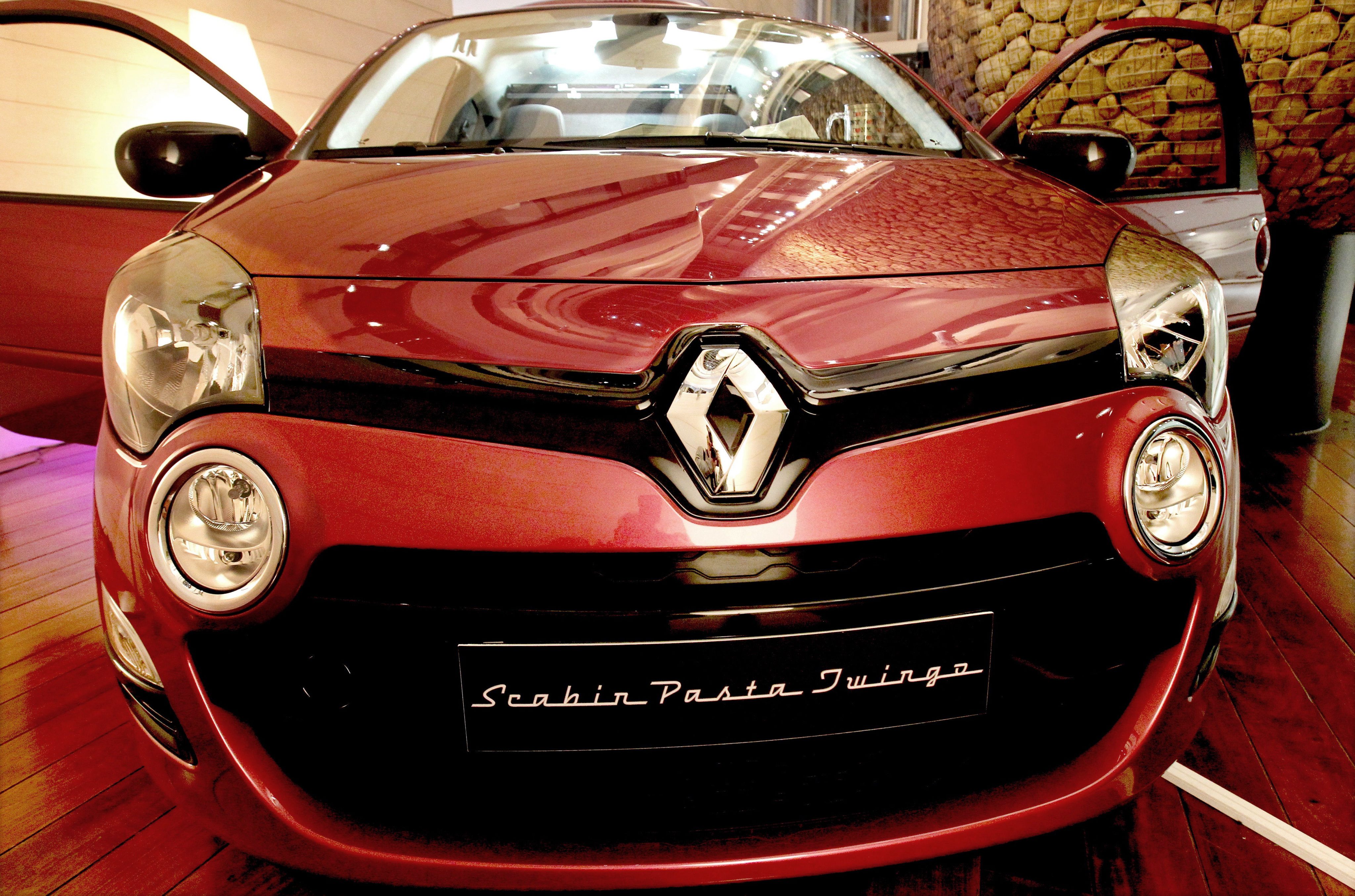 Renault строи завод за $1 млрд. в Китай