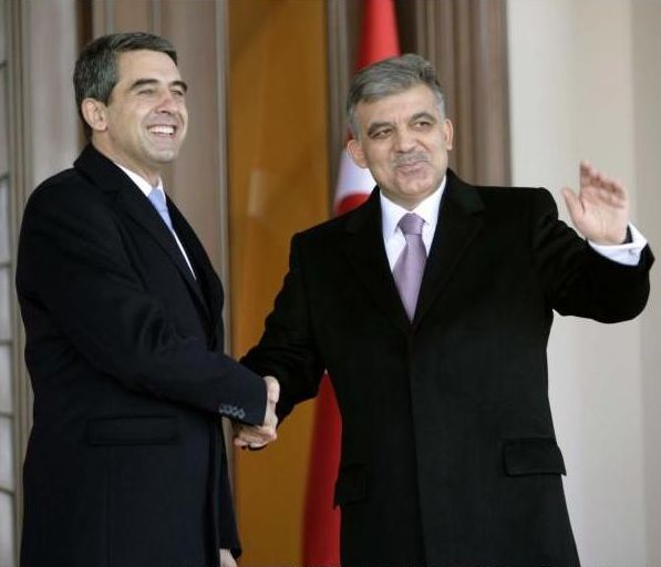 Плевнелиев: Подкрепяме евроинтеграцията на Турция