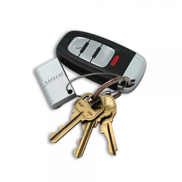 Аксесоар превръща iPhone в дистанционно за телевизор