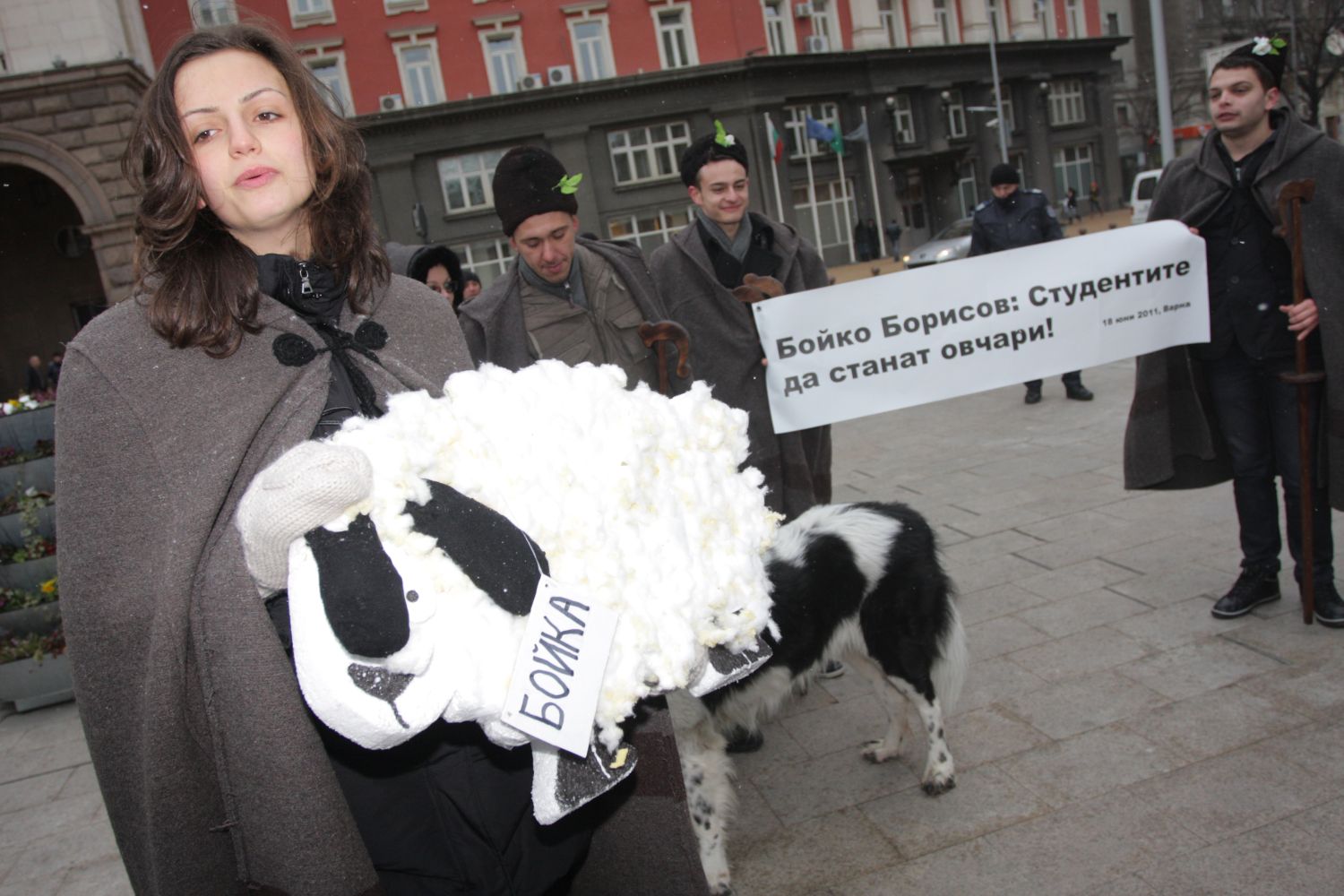 Младежите се обявиха против ”овчата” политика на правителството