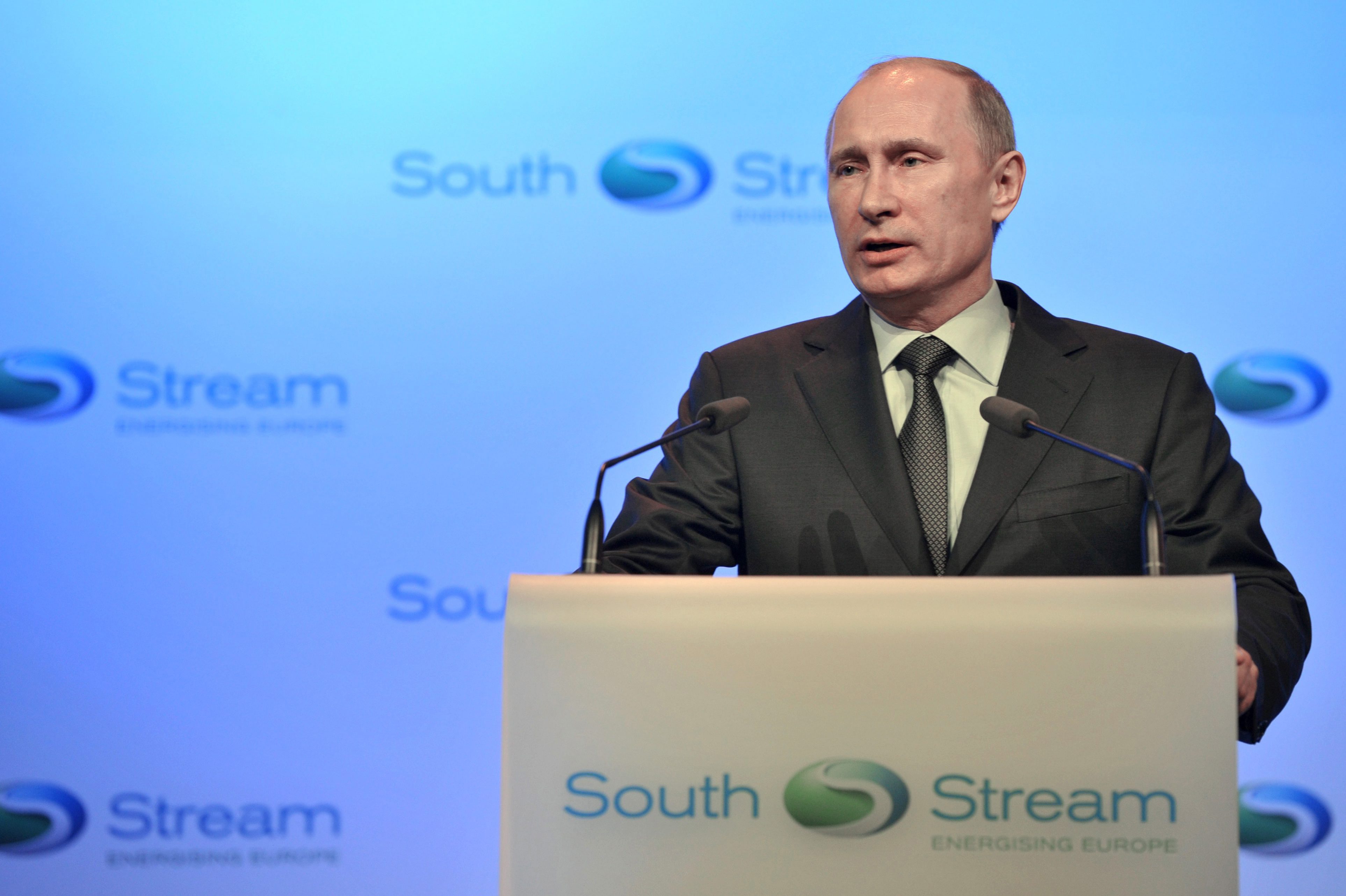Путин даде старта на ”Южен поток”, Павлова се подписа на тръбата