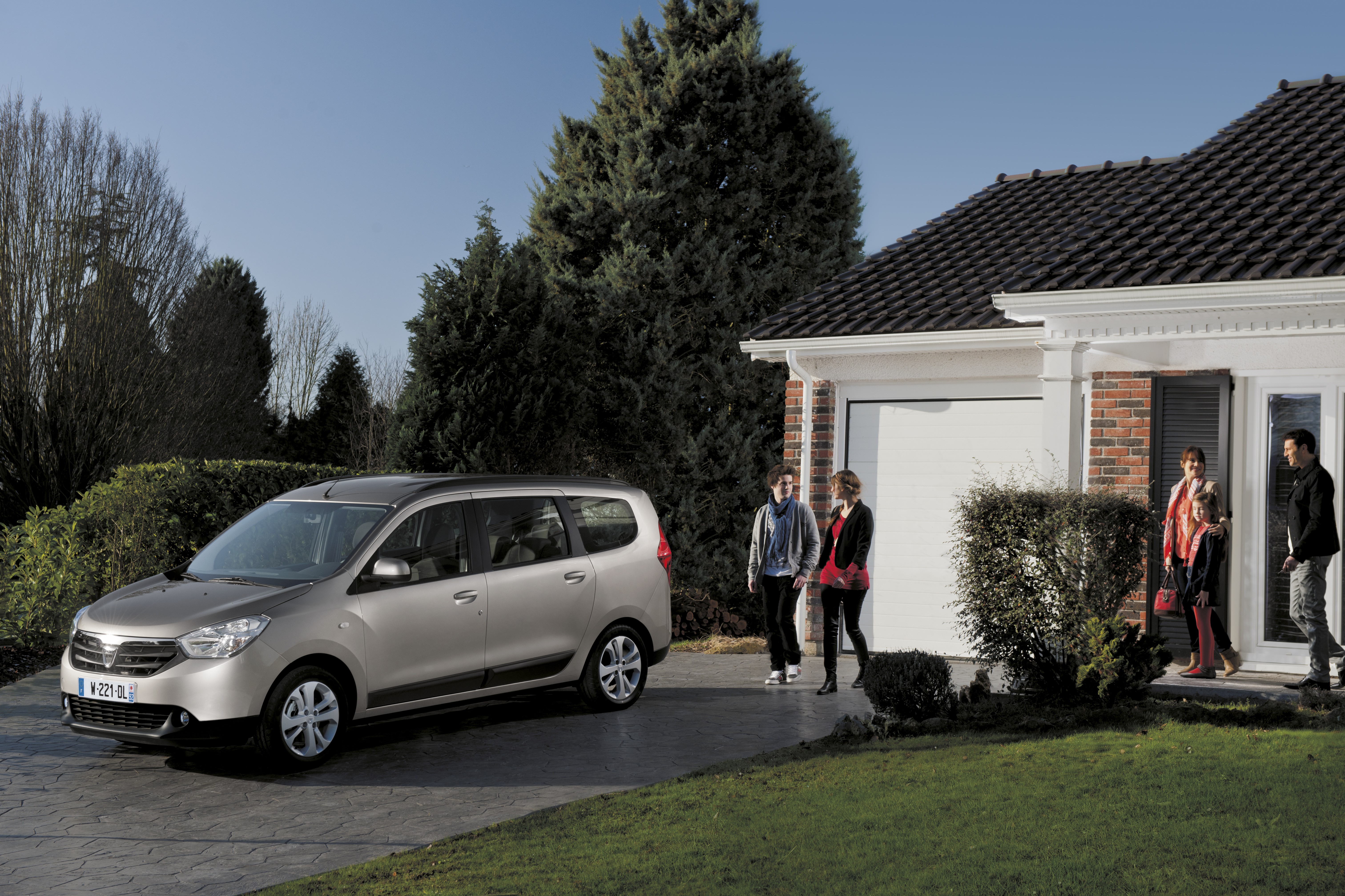 Dacia Lodgy спечели наградата L’argus Trophy в категория „Семеен автомобил“