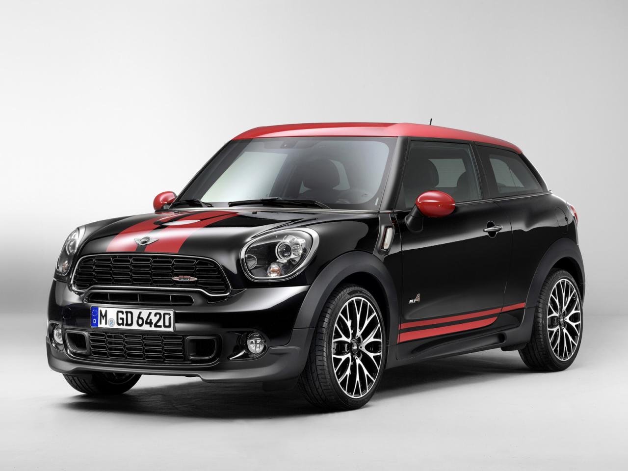 MINI показа горещия Paceman JCW