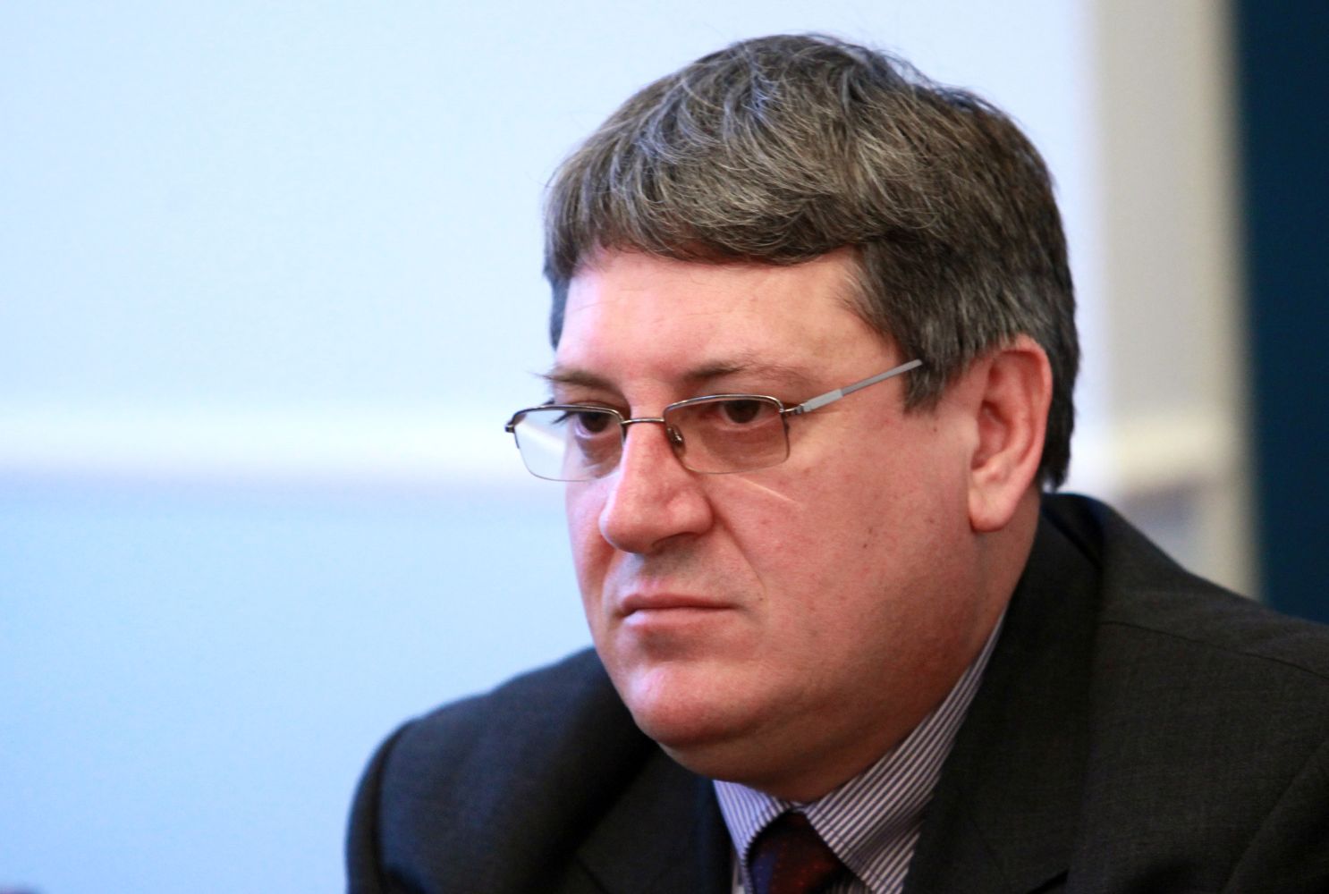 От болницата искат оставката на шефа на Здравната каса Пламен Цеков