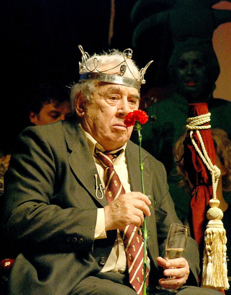 На 87 години почина големият български актьор Георги Калоянчев