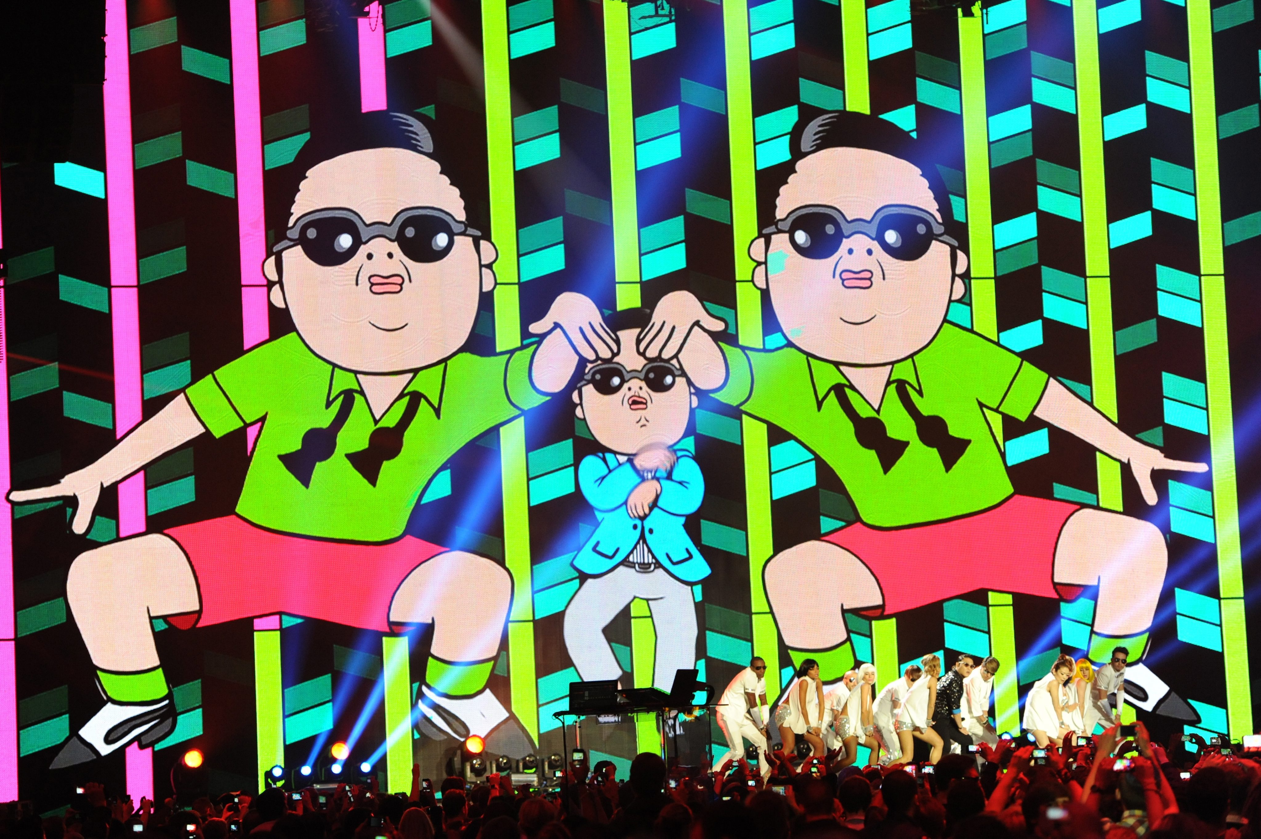 ”Gangnam Style” донесе третото място на Сай