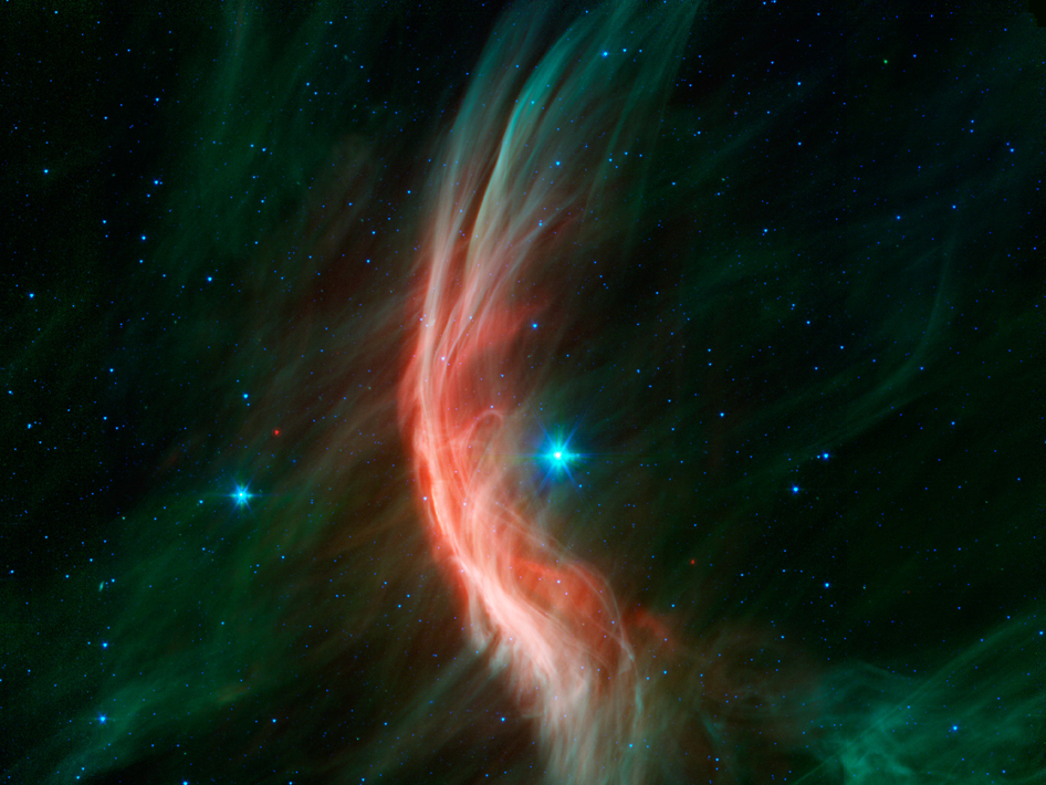 Гигантска звезда образува космически вълни