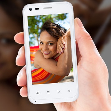 Gradiente подава заявка за регистрация на марката ”iphone” още през 2000 г.