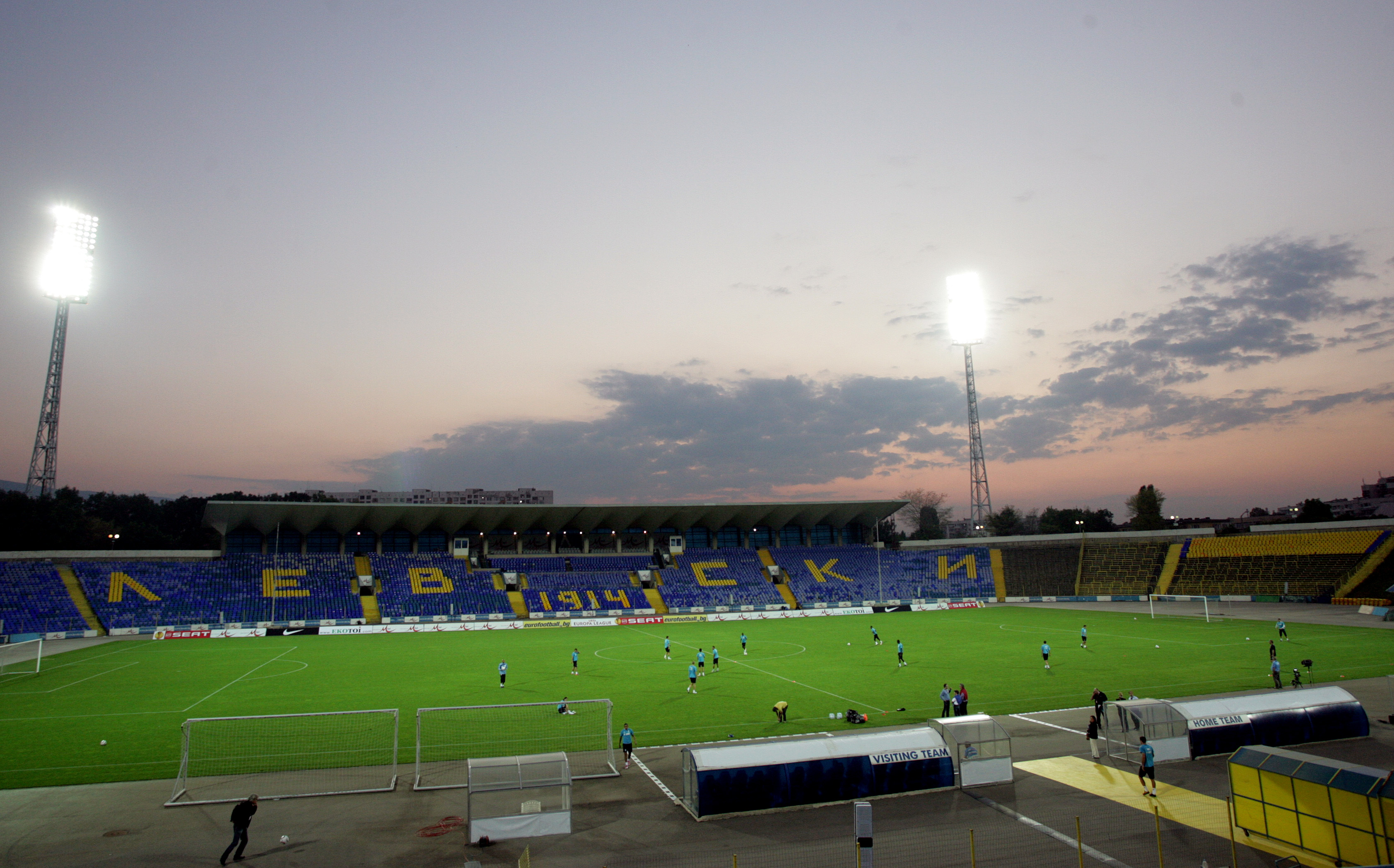 Левски показва утре в 14:00 часа новия стадион