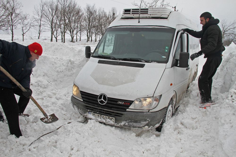 Бедствено положение в Силистренско заради снега