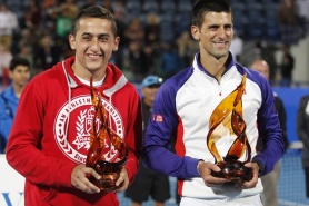 Новак Джокович спечели демонстративния турнир по тенис в Абу Даби