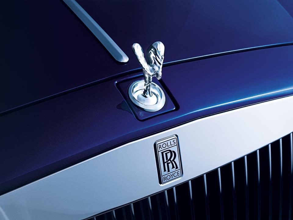 Rolls-Royce разработва първия си SUV модел
