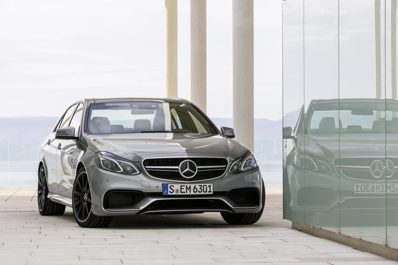 Mercedes E63 AMG се изстрелва до 100 км/ч за 3,6 сек.