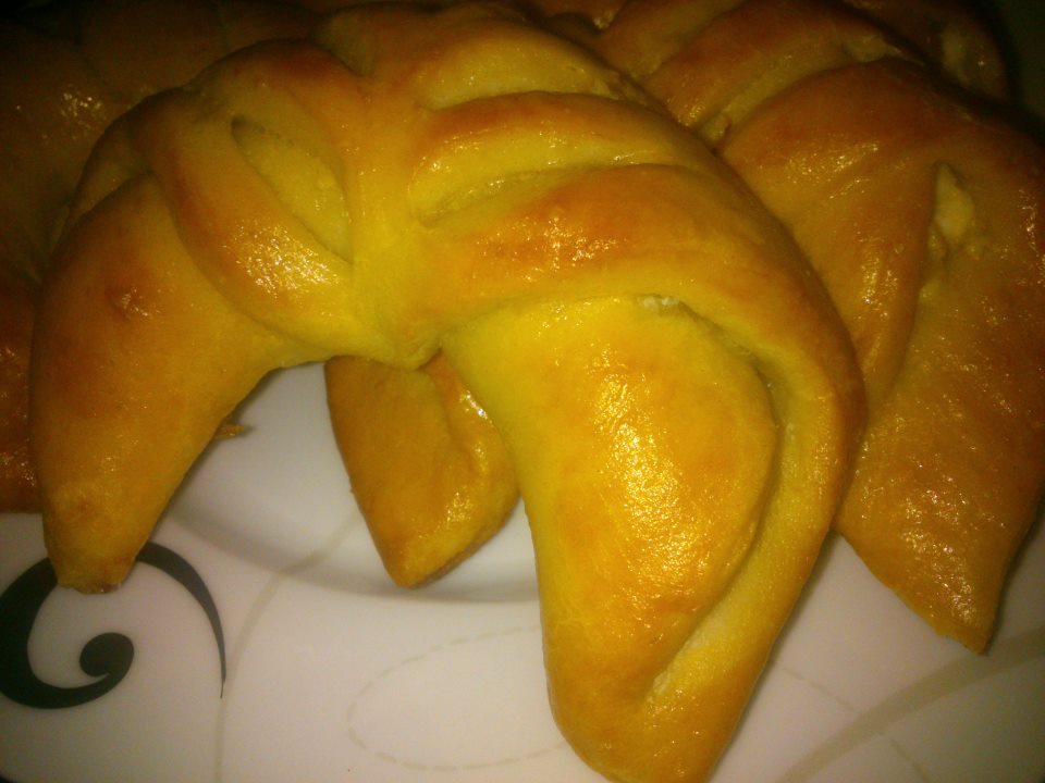 Кифлички сьс сирене