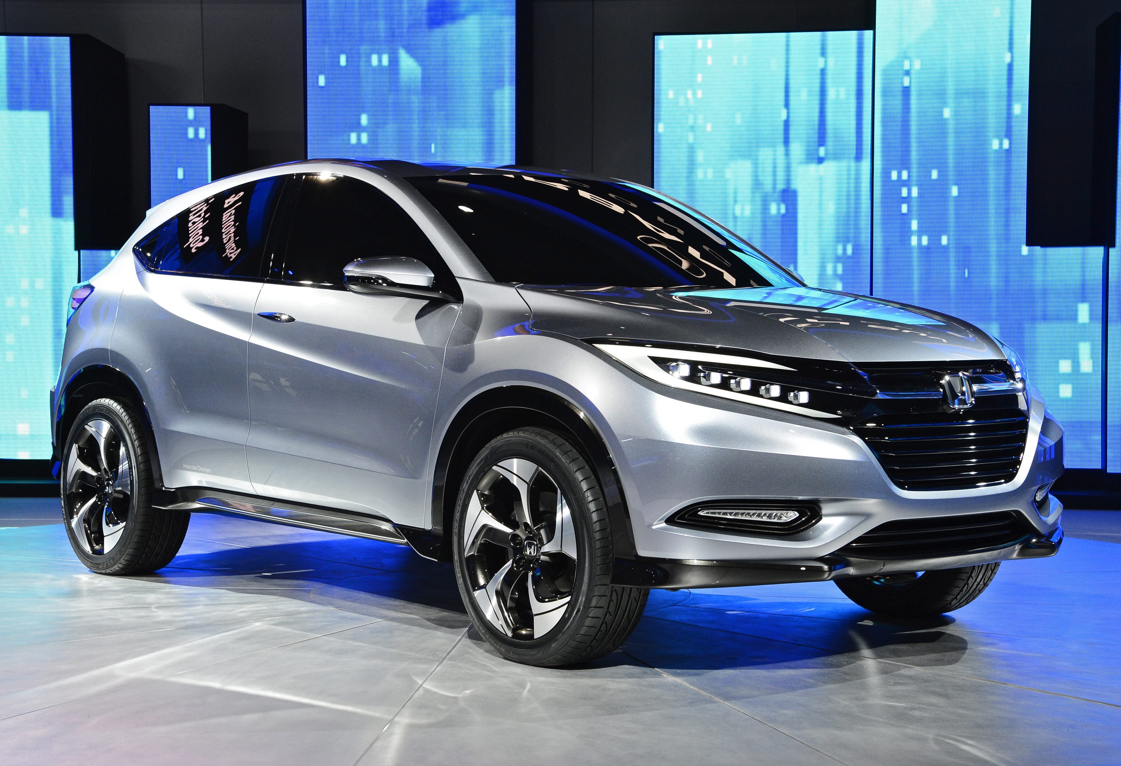 Honda показа нов компактен кросоувър