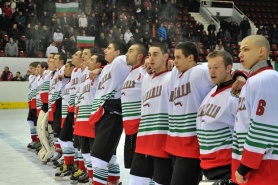 СНИМКИ: България удари Мексико пред 1200 зрители в Зимния дворец