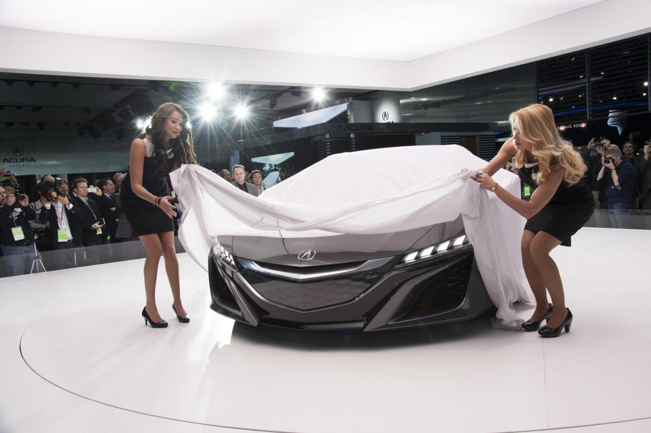 Acura представи актуализирана версия на NSX