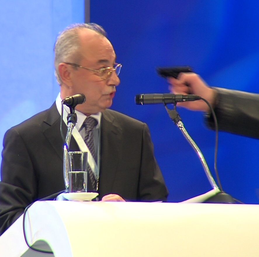 Енимехмедов искал Ахмед Доган да се „изпусне от страх”