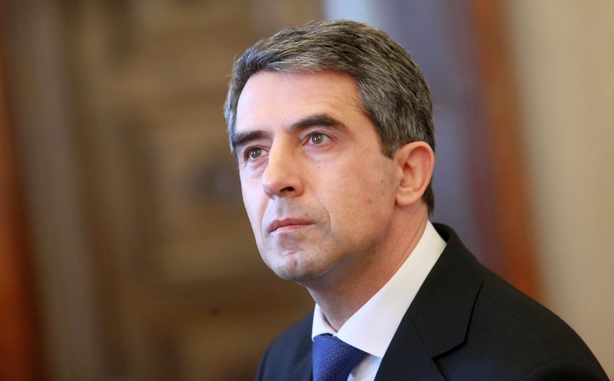 Не сме таен център на властта, обяви Плевнелиев след съвет с всички президенти