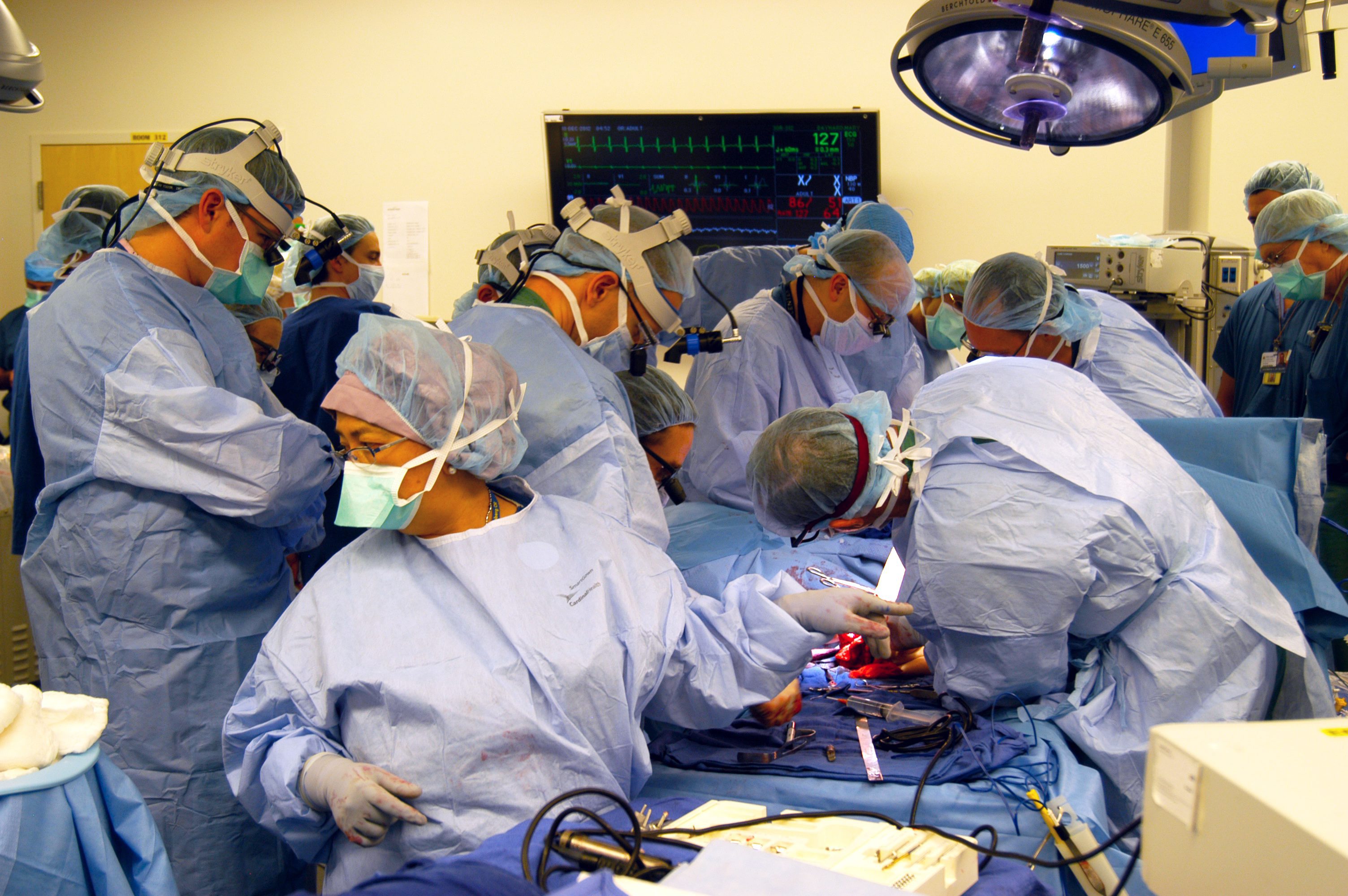 Бъбречните трансплантации са извършени в болница ”Лозенец” (Сн. Архив)
