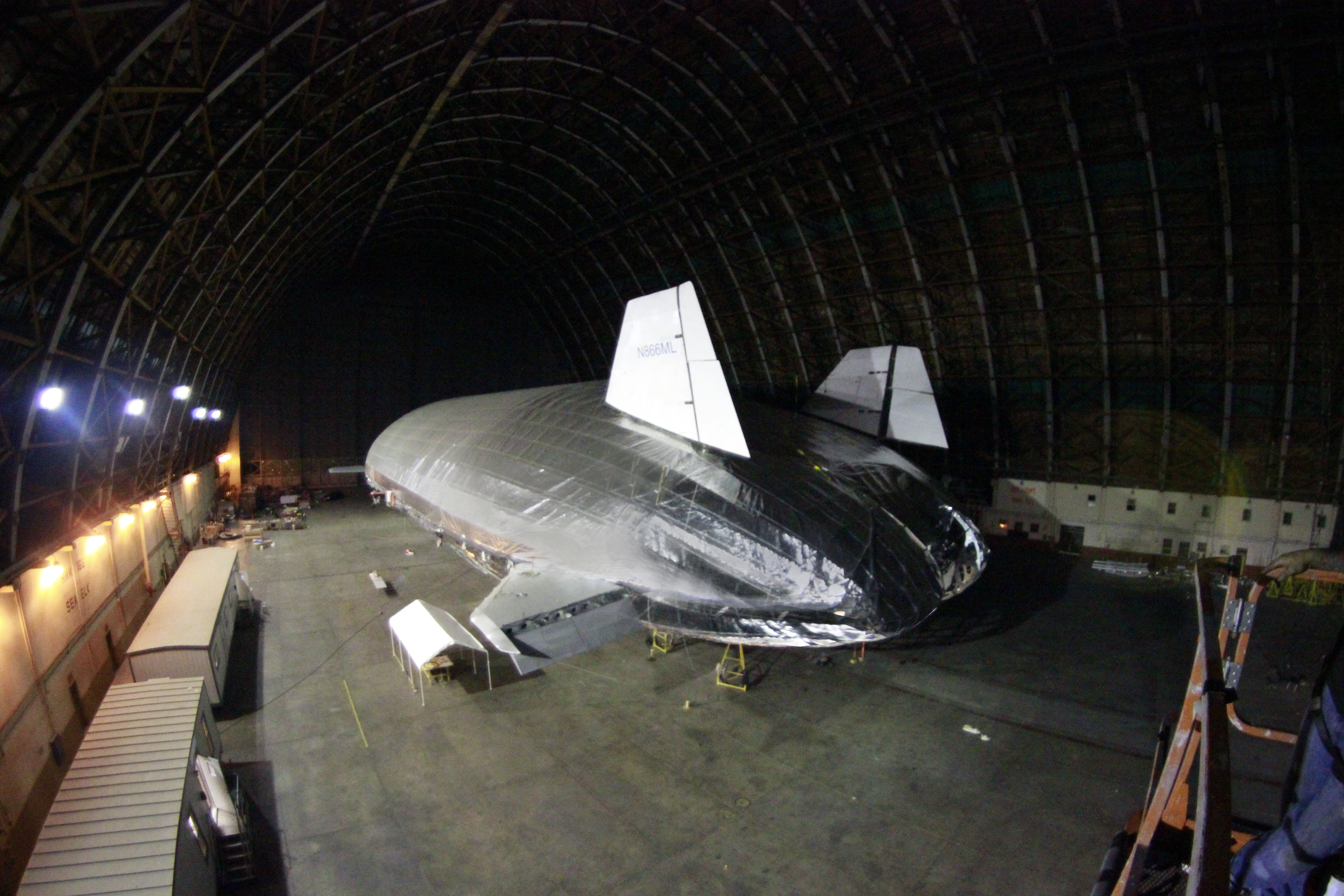 Уникалният хибриден самолет-дирижабъл ”Аероскрафт”