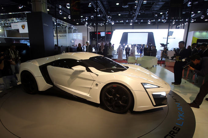 Първият арабски суперавтомобил дебютира в Катар
