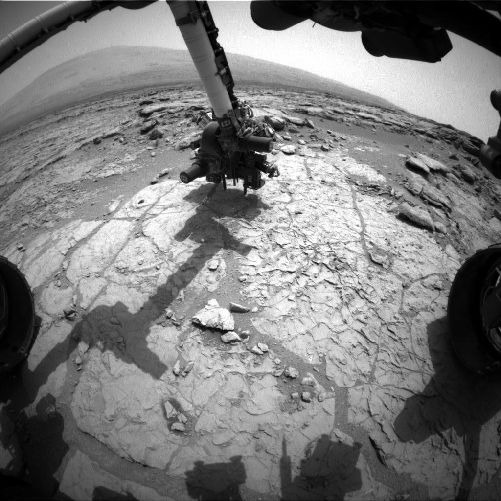 ”Кюриосити” използва за пръв път бормашината си на Марс