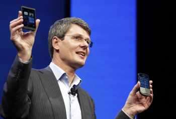 Research In Motion представи BlackBerry 10 и смени името си