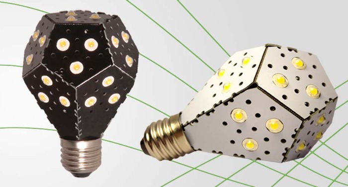 NanoLight се предлага в бяло и черно