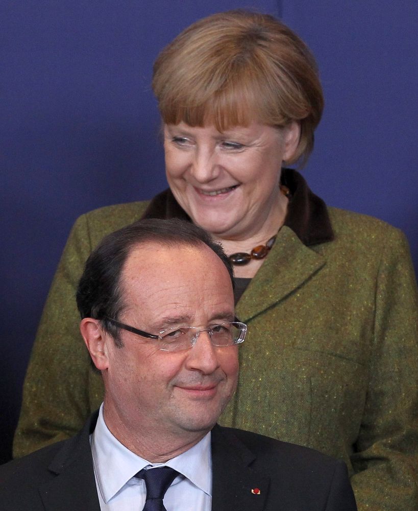 Меркел успокои пазарите за еврото