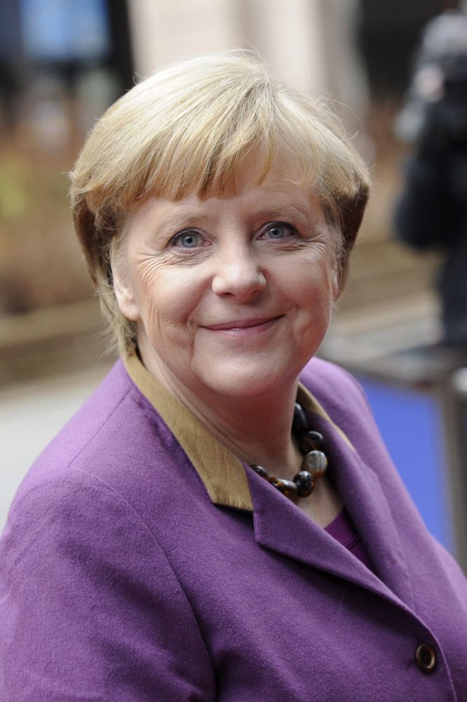 Меркел призова чужденци на работа в Германия